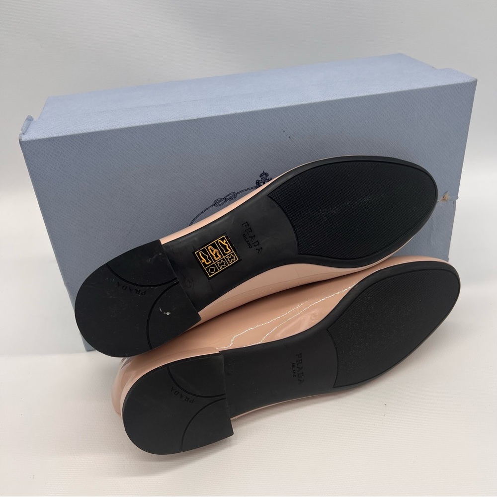 PRADA
Patent Triangle Ballerina Flats - Picture 6 of 7